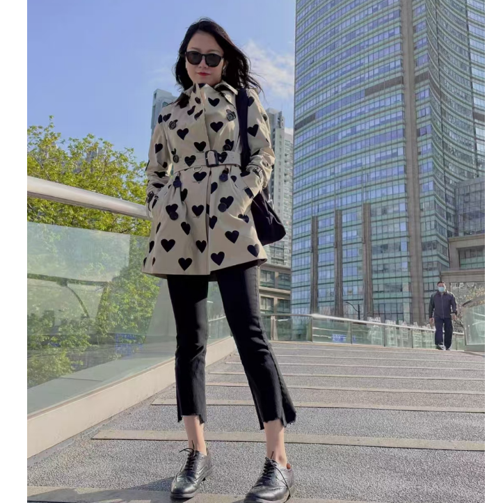 99新 BURBERRY/博柏利 海囤 巴宝莉/uk8码/yu77932风衣