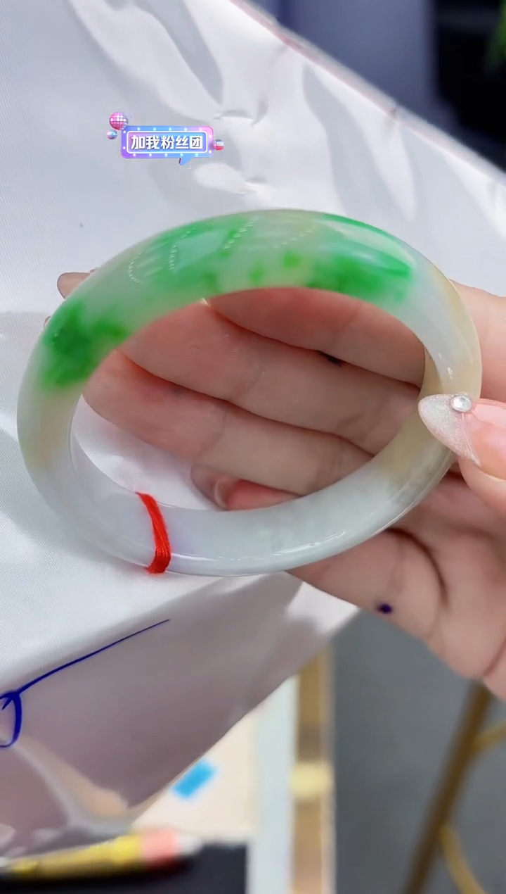 【闪购商品】翡翠手镯未镶嵌翡翠手镯