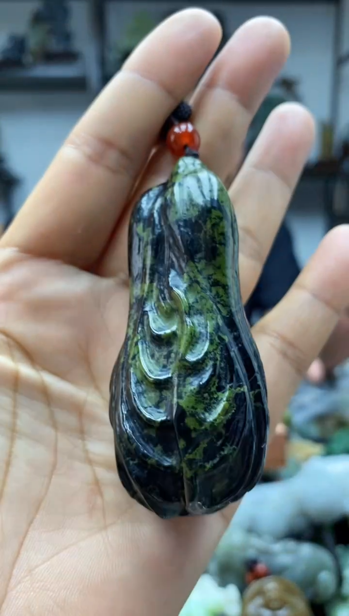 未镶嵌和田玉把件1