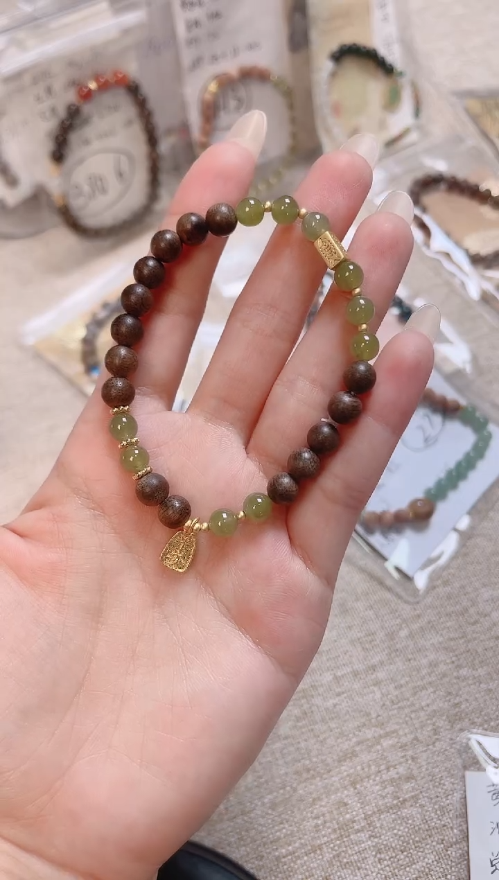 未镶嵌手串翡翠手串