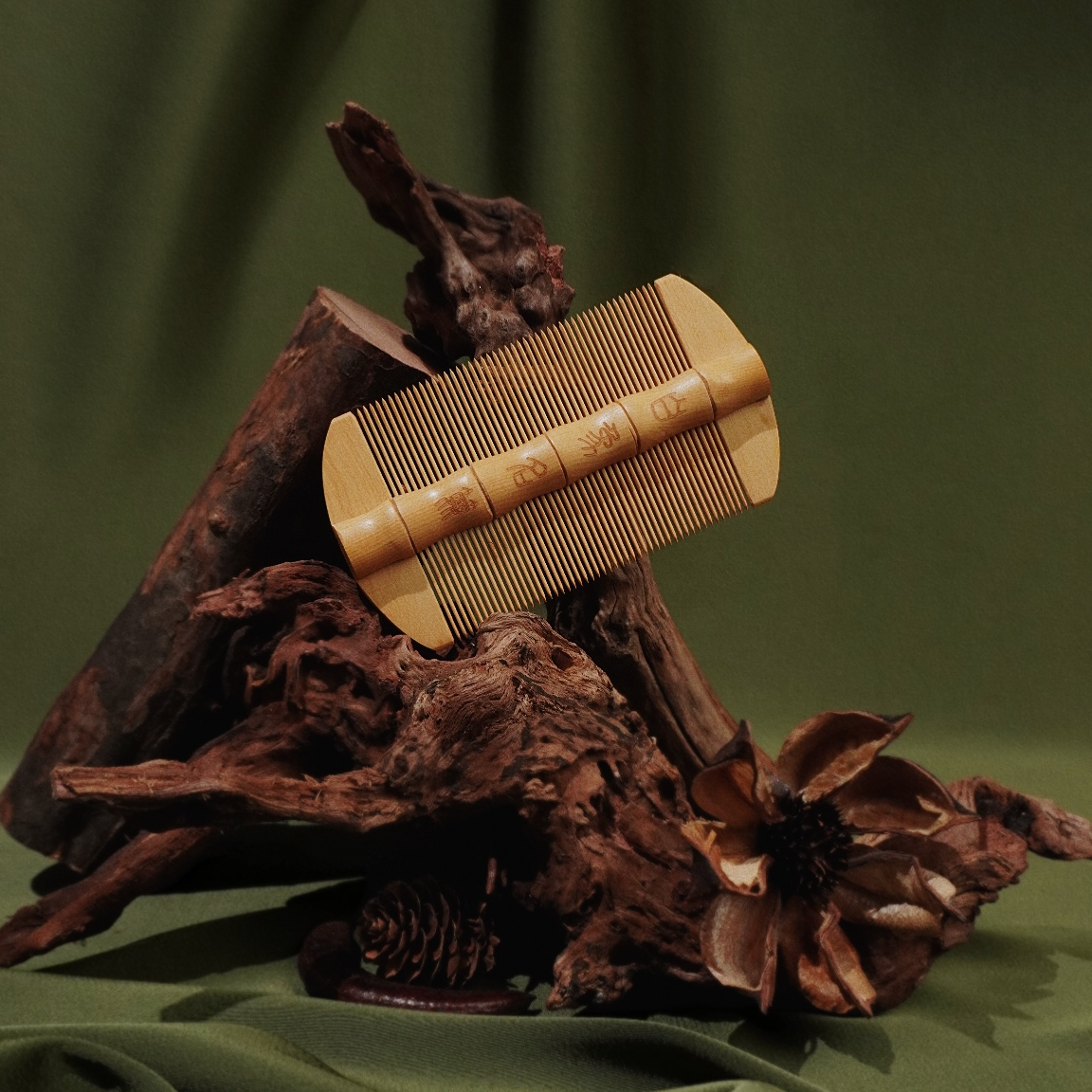 天然全黄杨加密齿梳竹篦子去头屑成人长辈老人家用