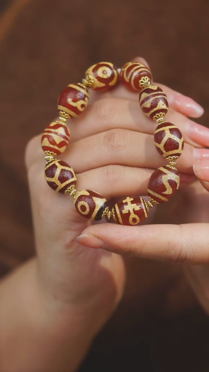 【闪购商品】玛瑙/玉髓手串未镶嵌多样性发一