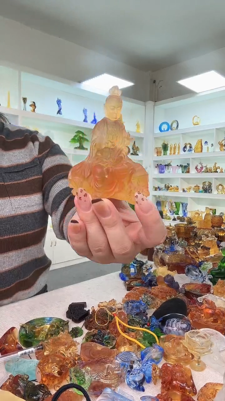 手工艺品琉璃普贤
