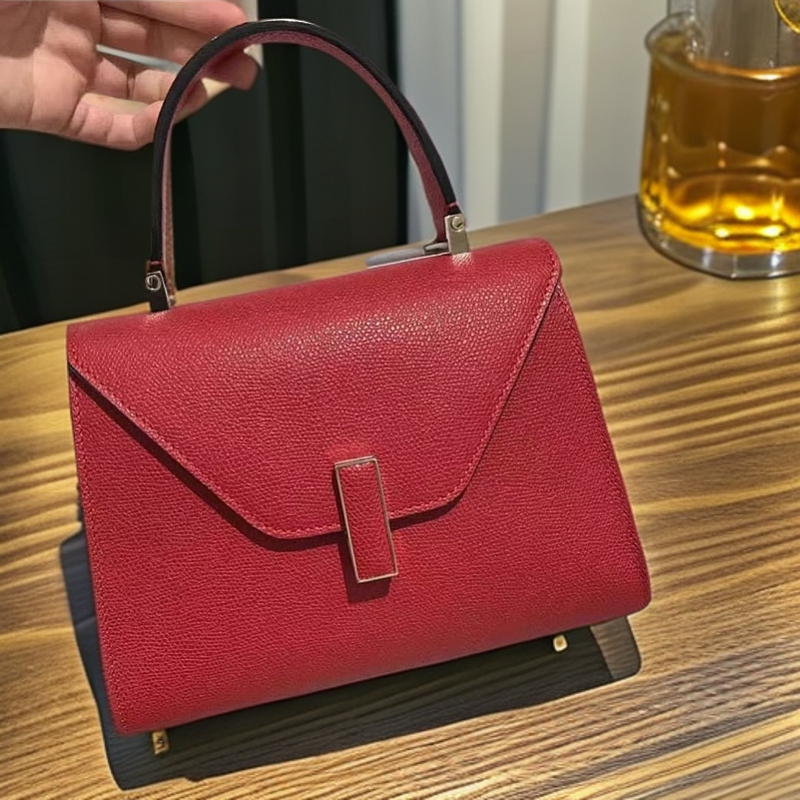 2025新款手提包包单肩斜挎休闲包时通勤