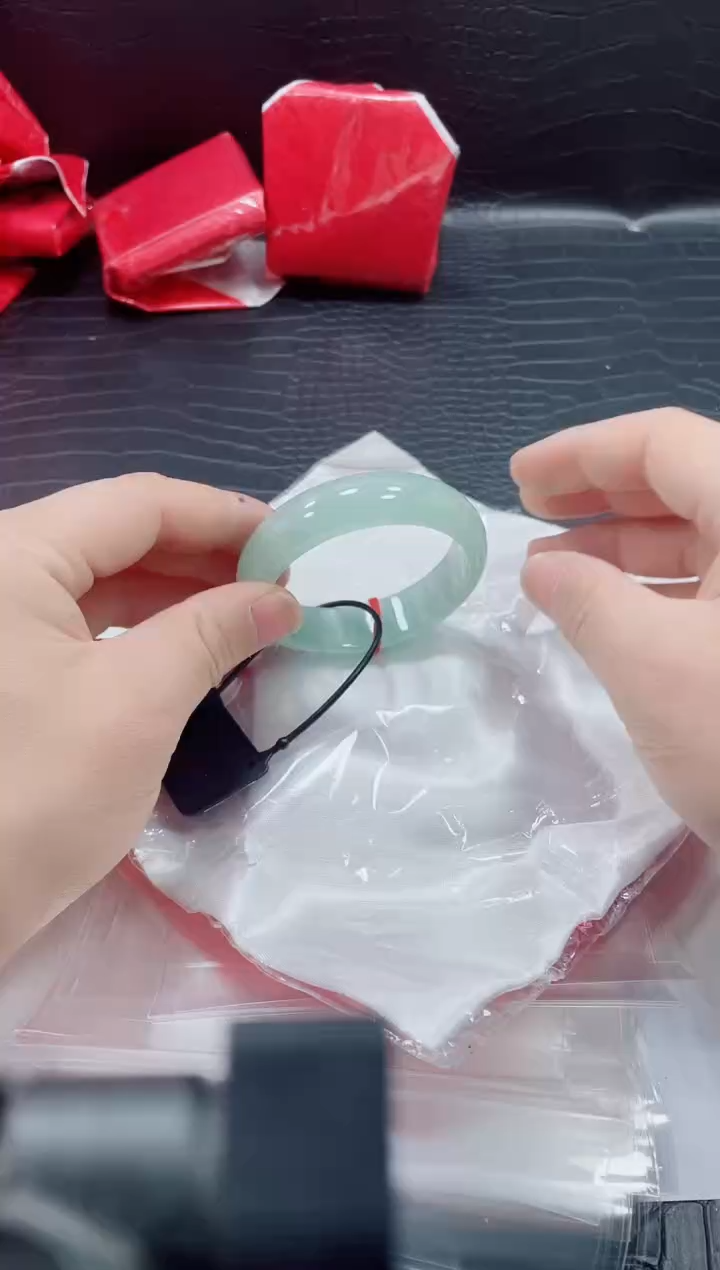 非金属无小哥140号手镯56.8圈口轮胎