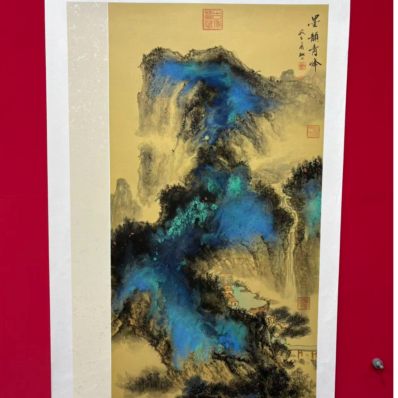 李新社手绘宣纸四尺竖幅墨韵青峰山水国画