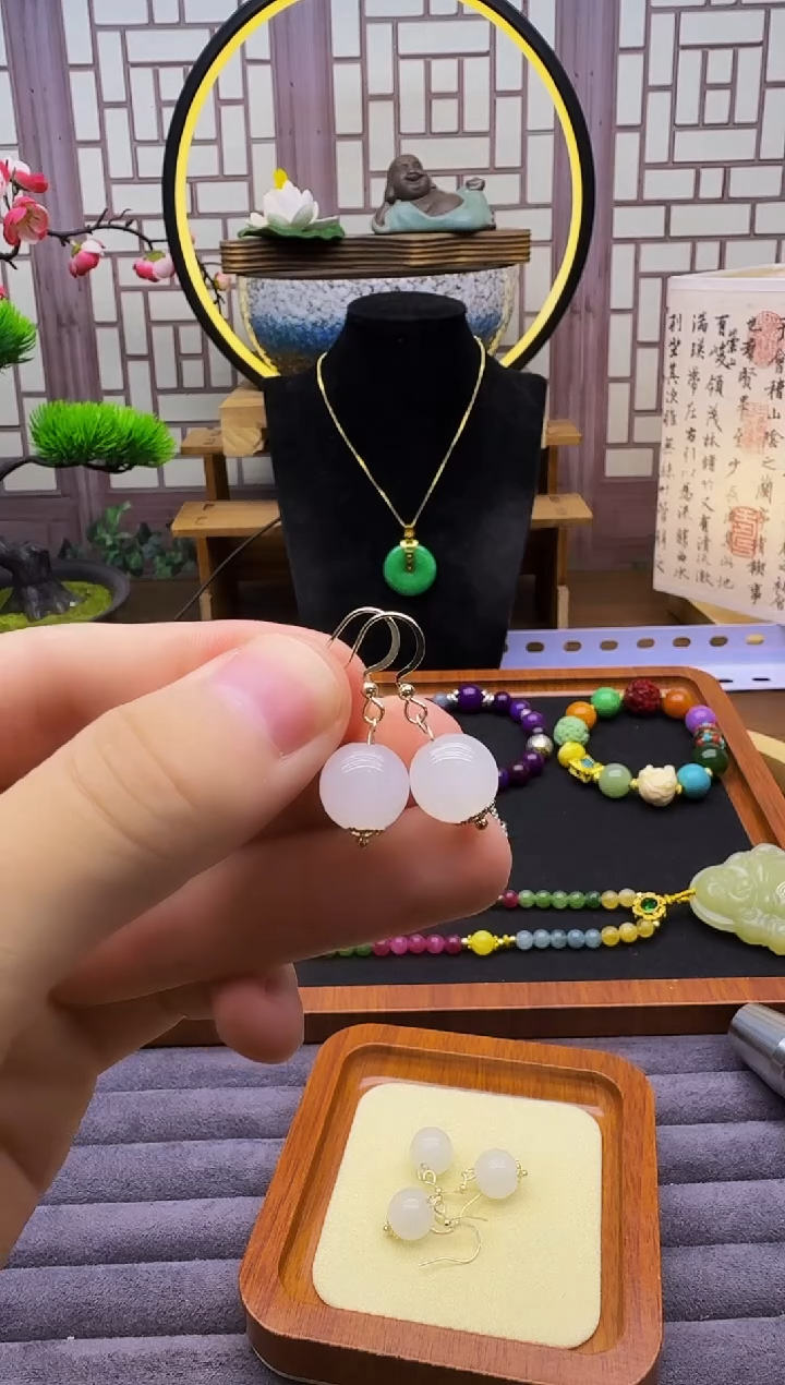 和田玉14K金镶嵌耳饰E118