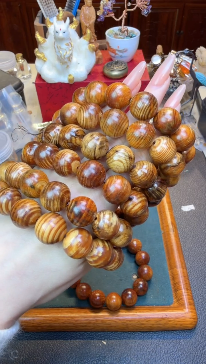 【闪购商品】贝壳杉（血龙木）手串/手链玉化血龙木1.6单圈发其一