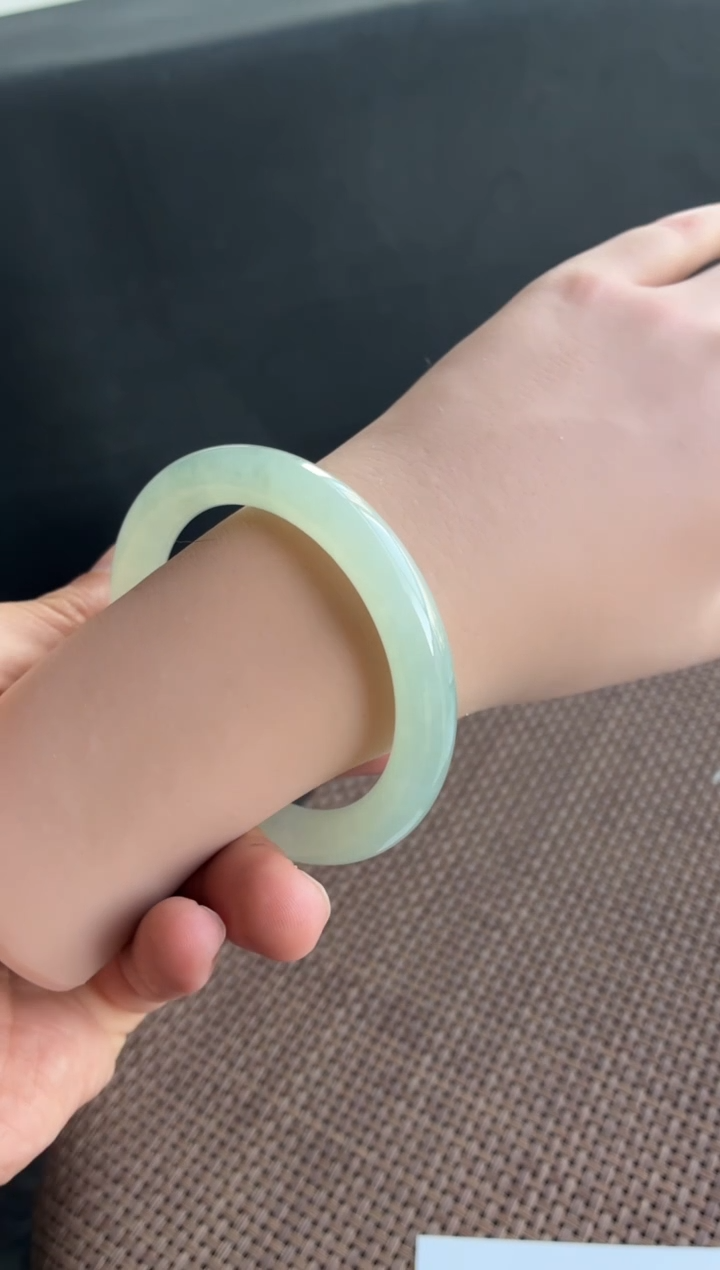 未镶嵌手镯翡翠48号57*9.8*9.7 圆条