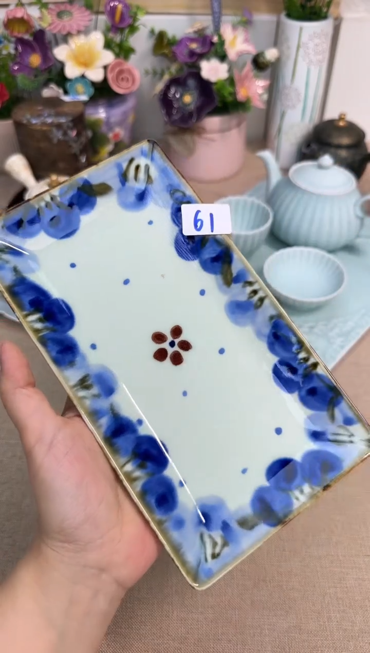 瓷片泡泡家的瓷器真好看