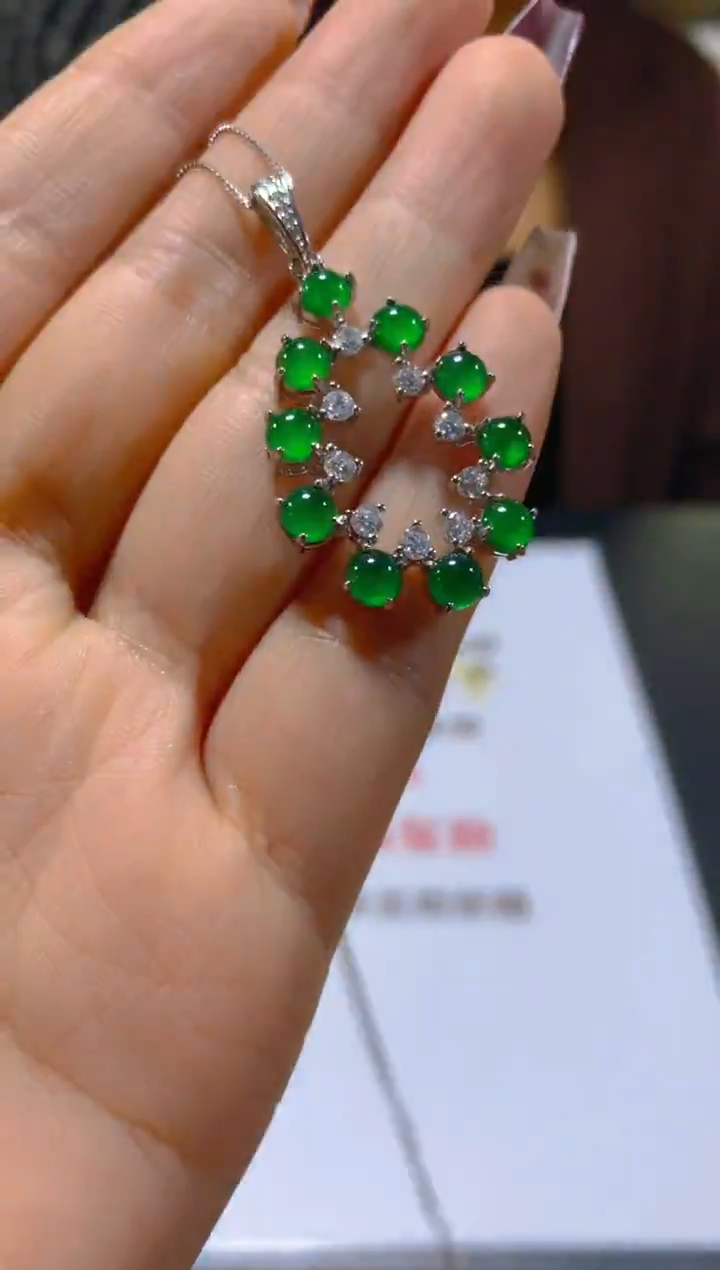 颈饰未镶嵌翡翠多样性发一