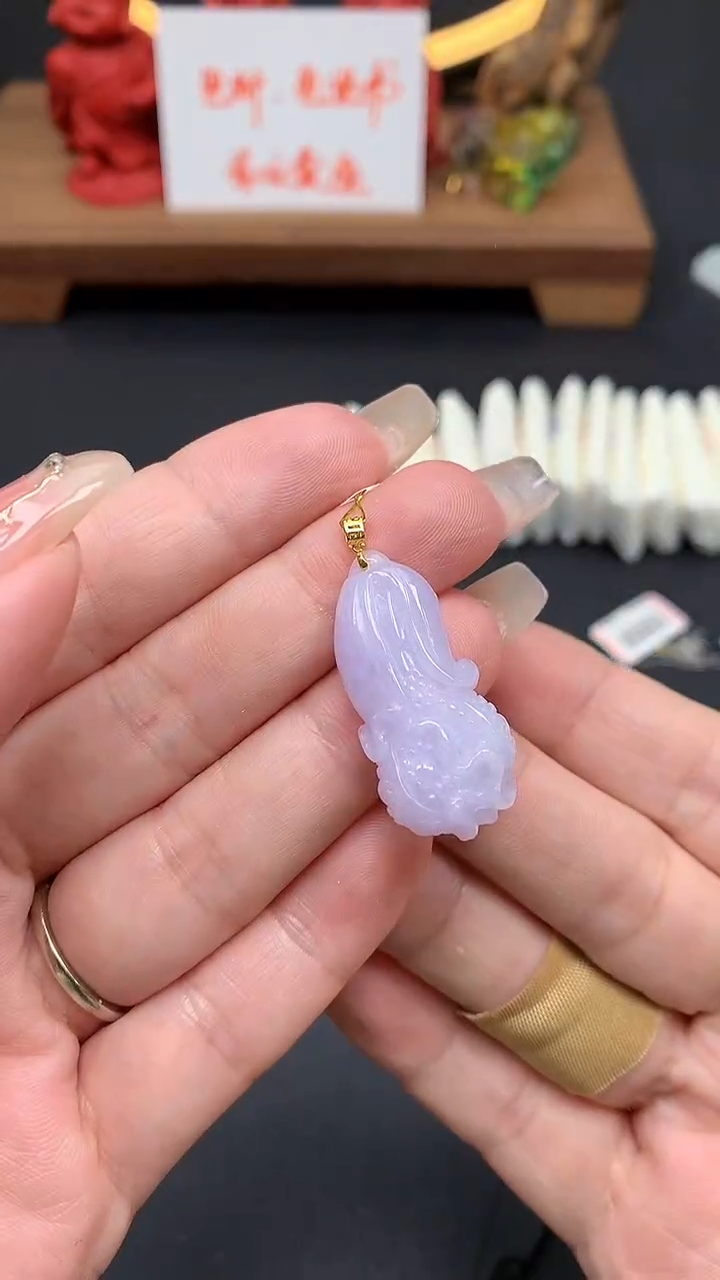 【闪购商品】翡翠吊坠(不含链)18K金镶嵌MS155370