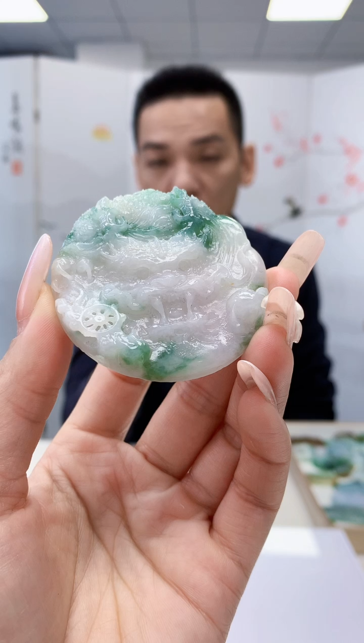 【闪购商品】定制翡翠未镶嵌3916lr-毛货挂件178