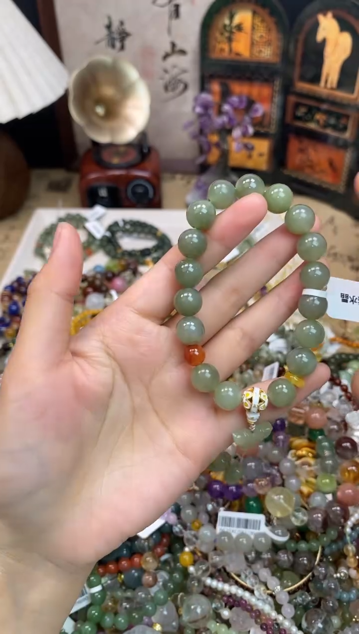 未镶嵌和田玉手饰373