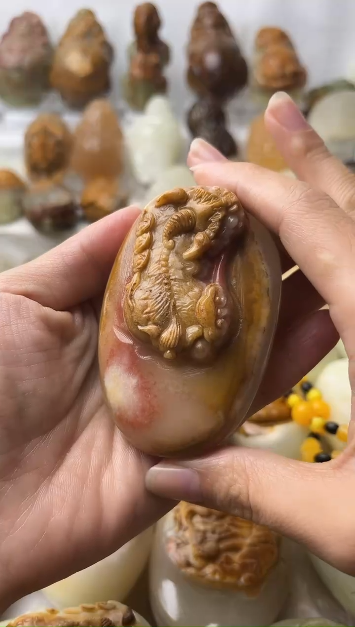 石材方解石手把摆件不退换霸王貔貅满皮