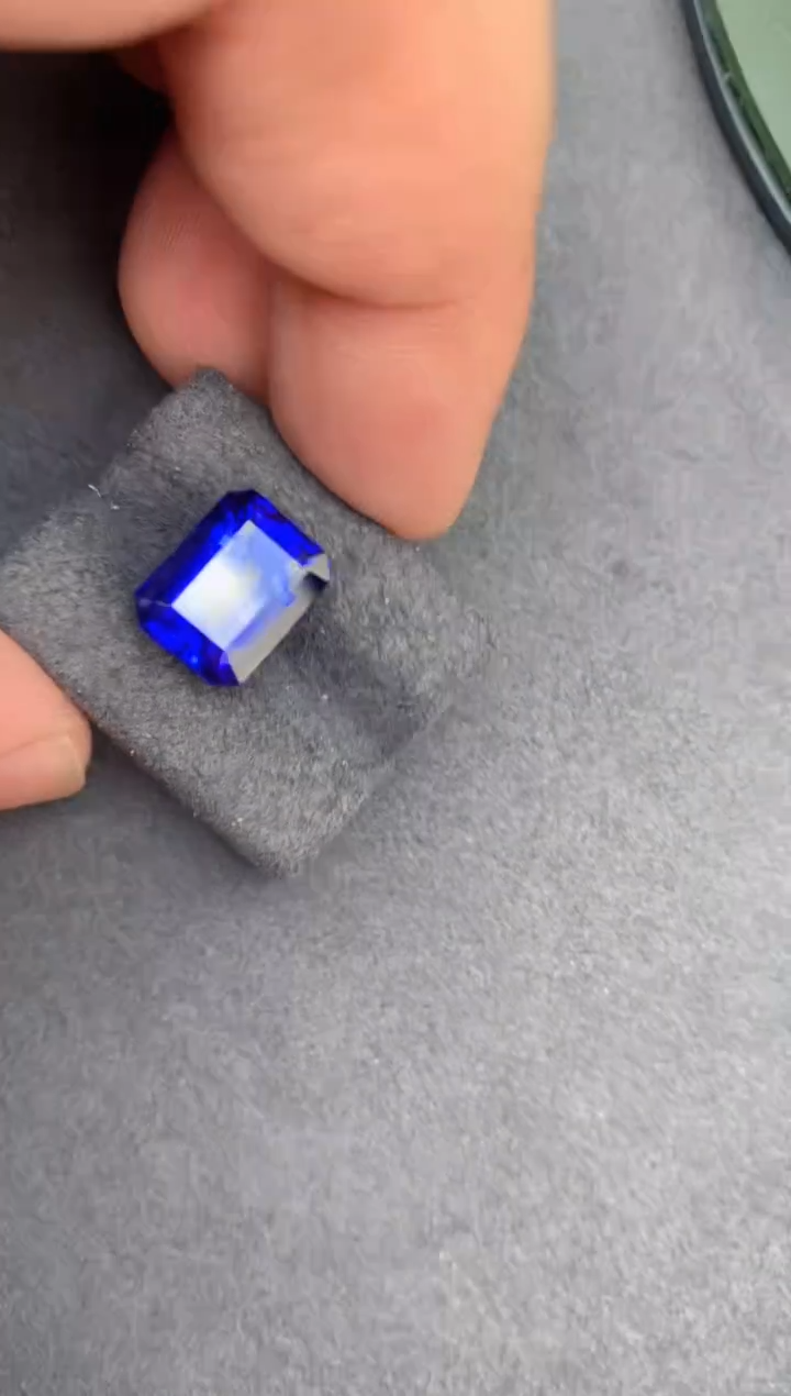 裸石未镶嵌坦桑石7ct坦桑石