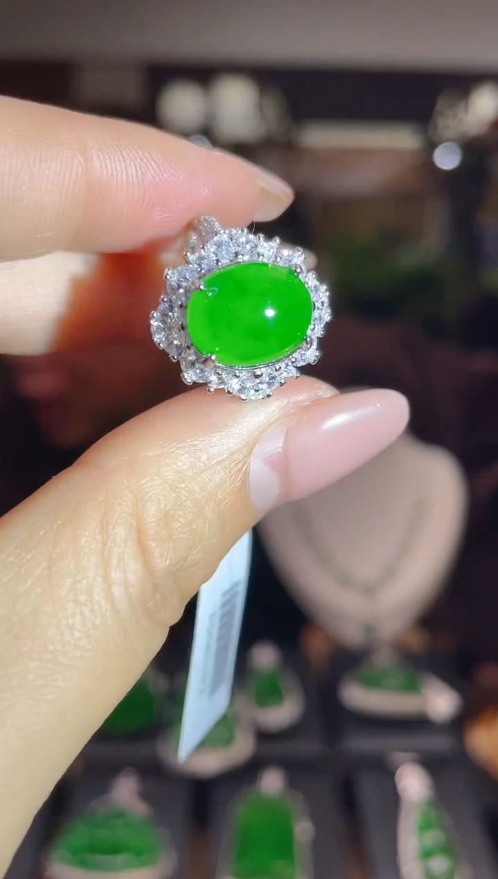 【闪购商品】翡翠颈饰未镶嵌翡翠吊坠