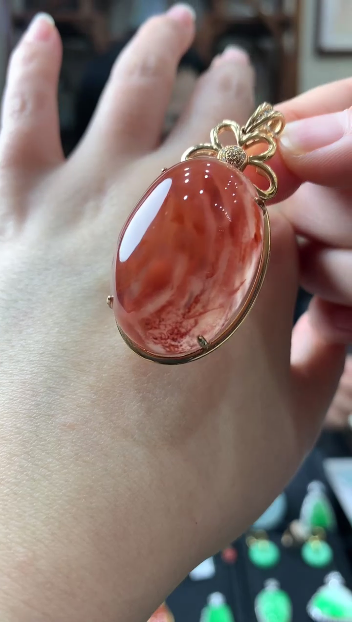 【闪购商品】南红玛瑙吊坠(不含链)18K金镶嵌挂件
