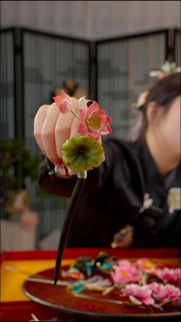 刺绣非遗苏绣绒花