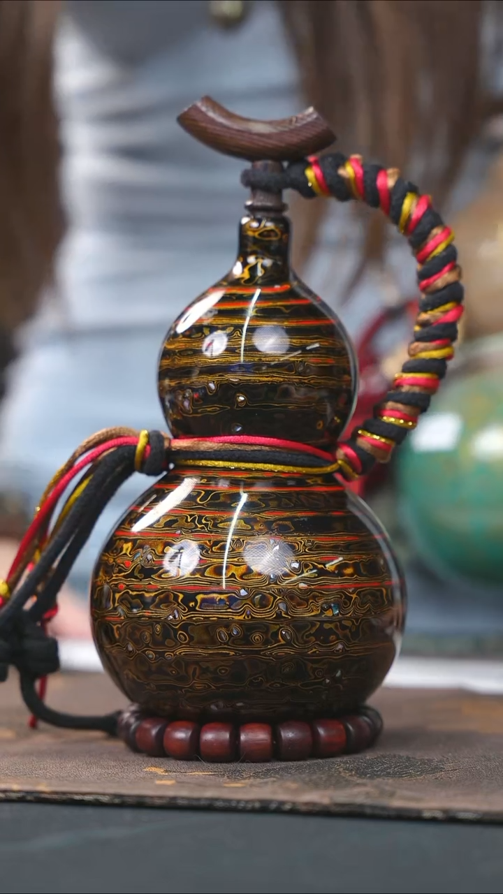 【闪购商品】WK154漆艺酒葫芦不包手串及旋转底座