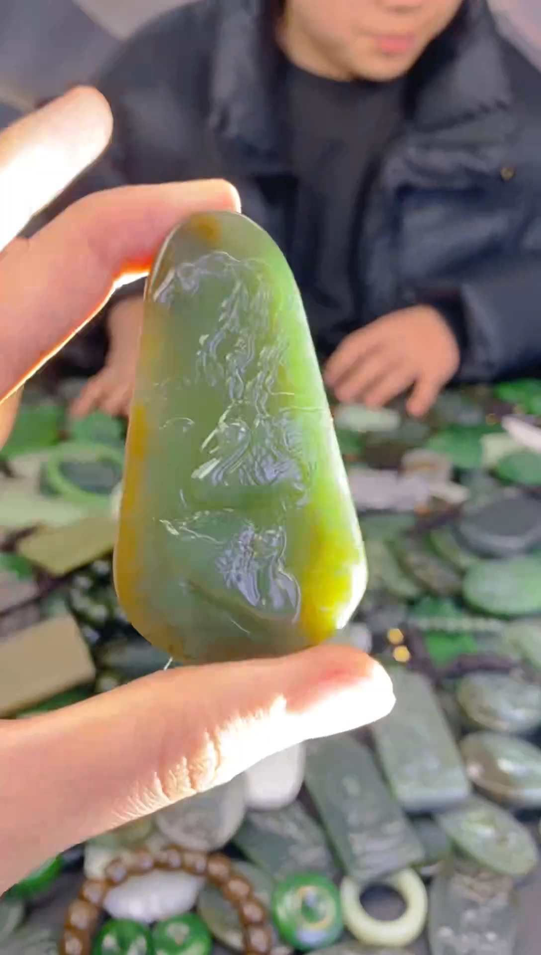 颈饰未镶嵌和田玉1