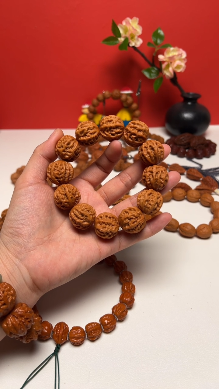 【闪购商品】文玩核桃手串野生小核桃