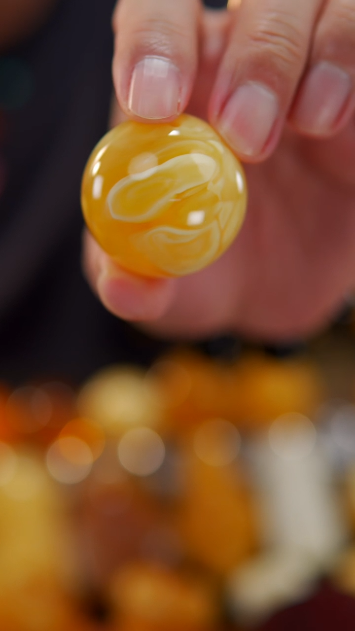 【闪购商品】蜜蜡颈饰未镶嵌金瓷白妖花圆珠28.68