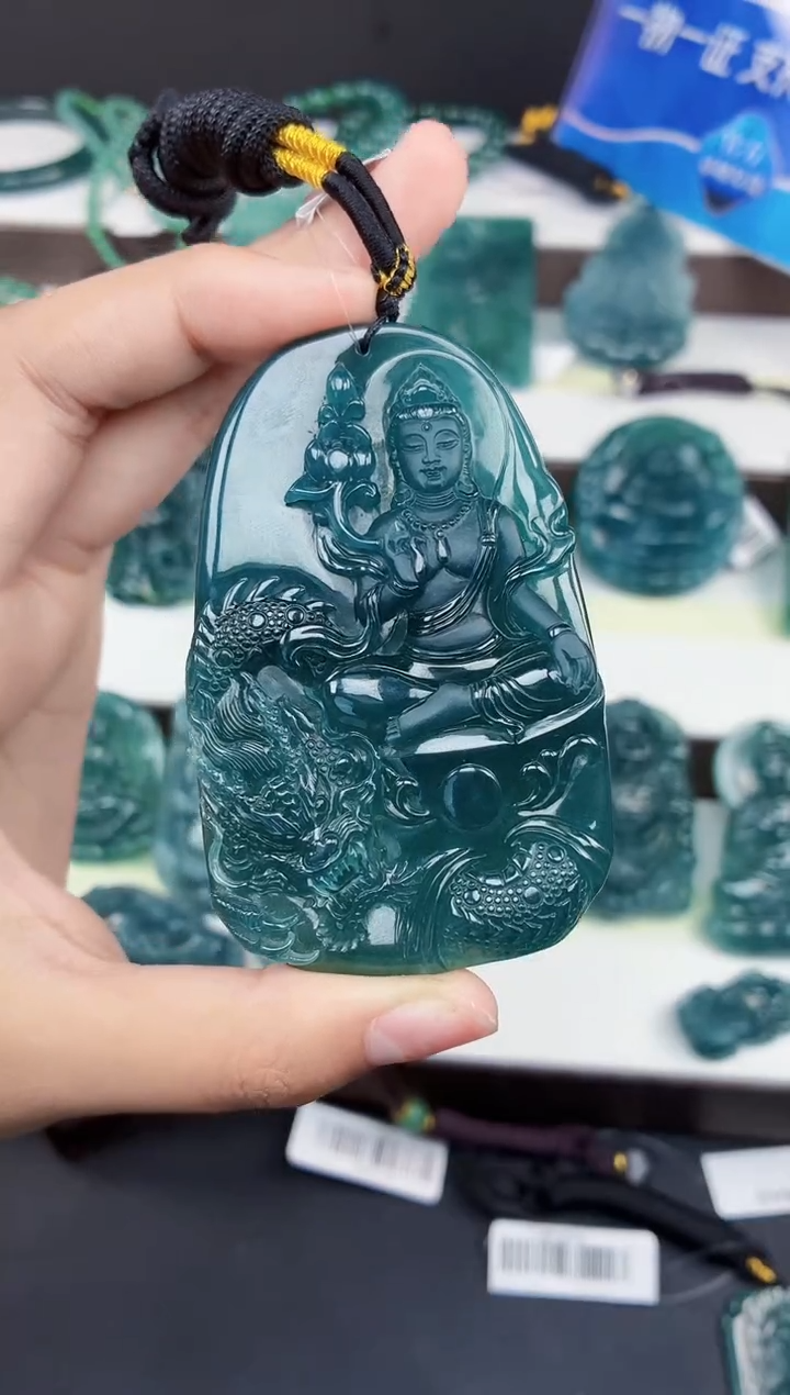 颈饰未镶嵌翡翠꧁****꧂DLZ25121356