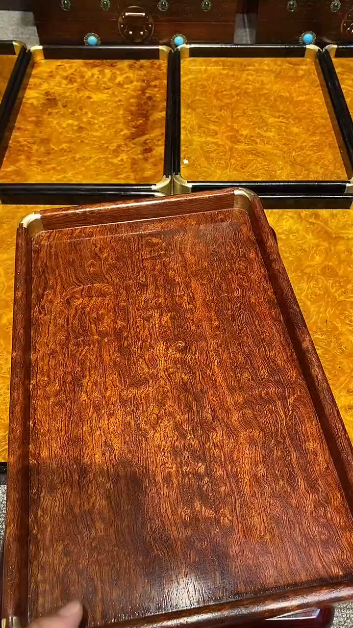 花梨木类大茶盘一个