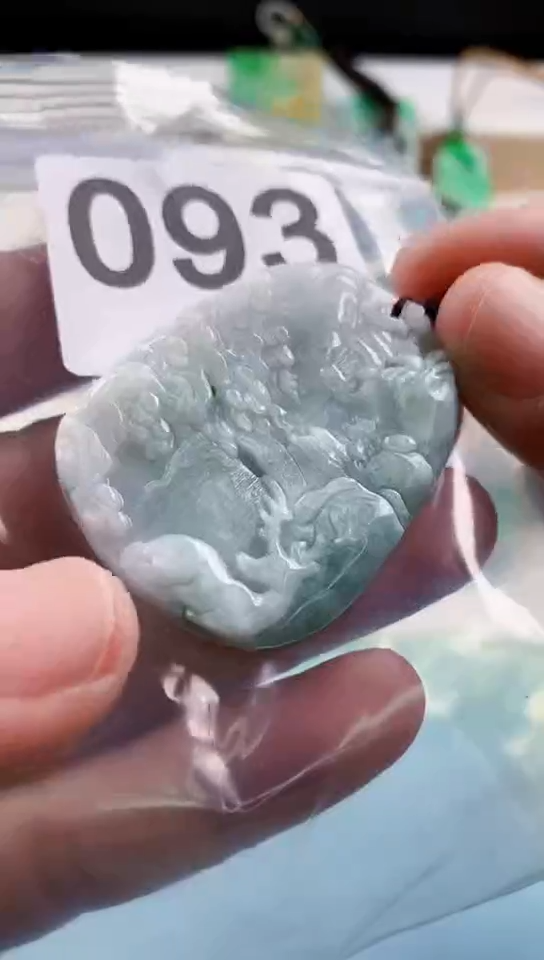 【闪购商品】翡翠挂件未镶嵌天然翡翠吊坠挂件