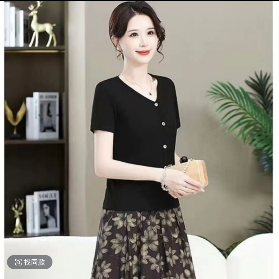 43款夏季新款V领小扣女士t恤短袖妈妈装洋气遮肉显瘦纯色上衣小衫