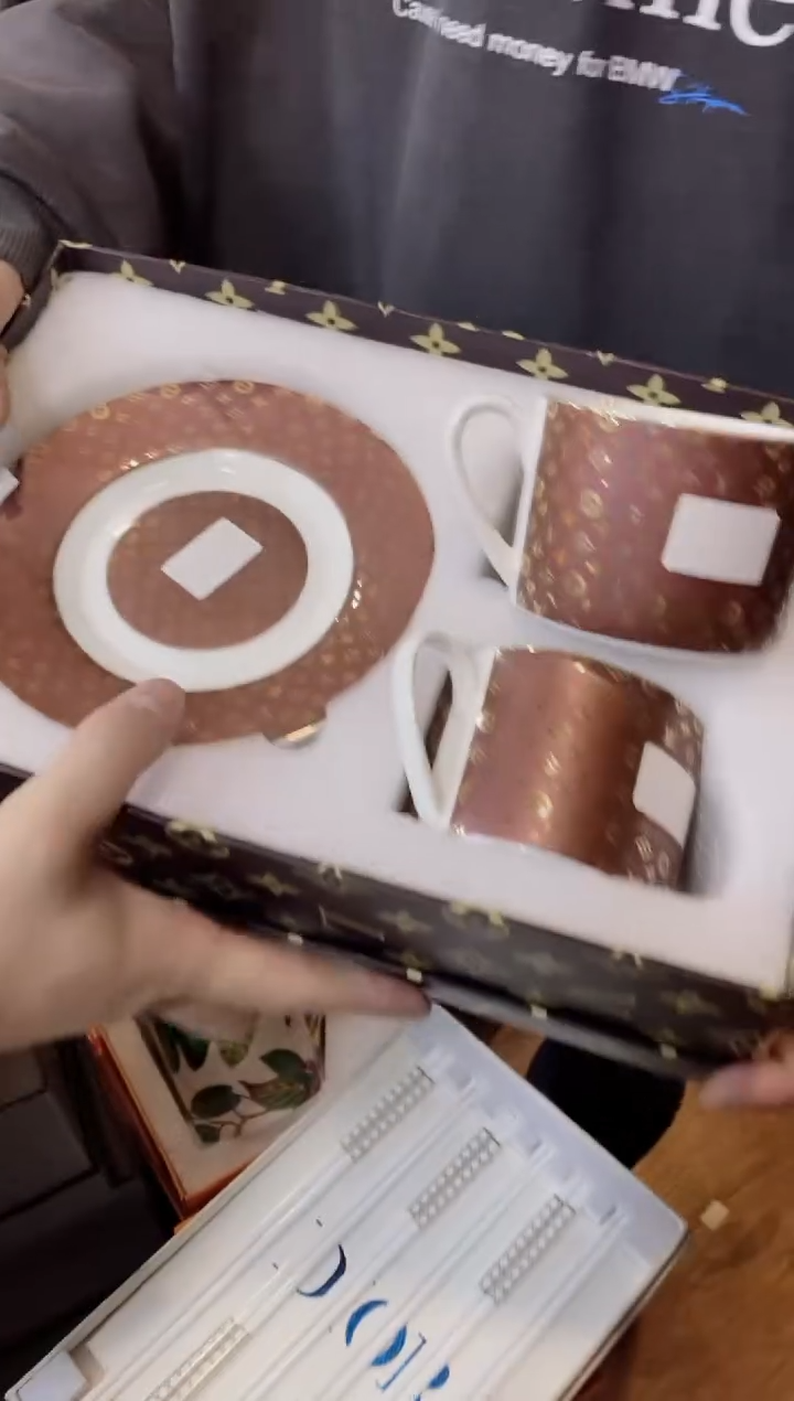 【闪购商品】杯全场正品，京东包邮