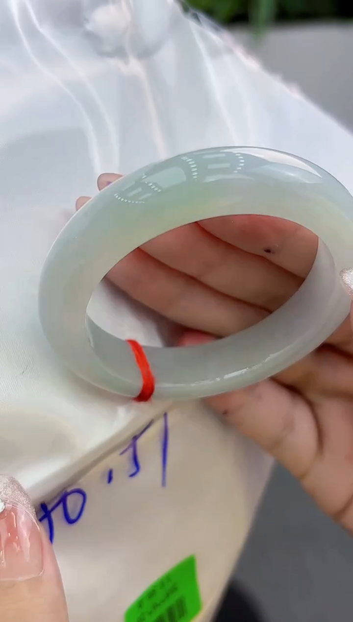 【闪购商品】翡翠手镯未镶嵌翡翠手镯