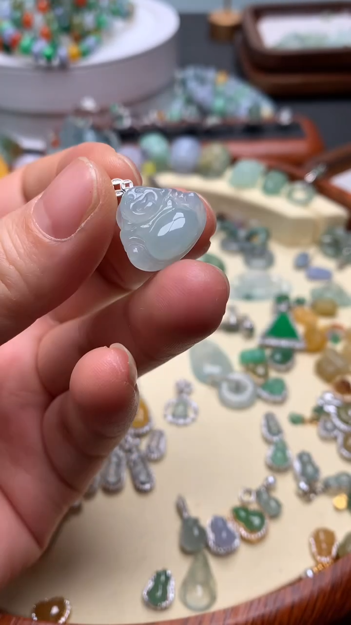 【闪购商品】翡翠颈饰18K金镶嵌翡翠镶嵌佛公