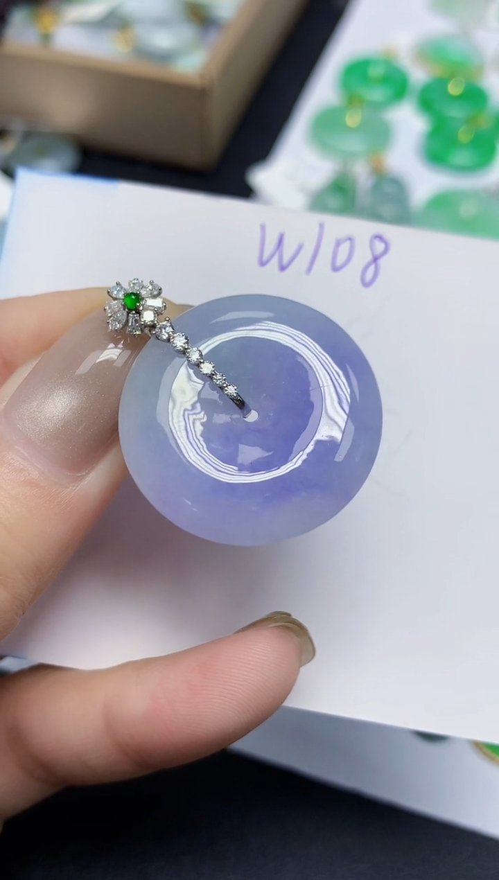 颈饰18K金镶嵌翡翠天然缅甸翡翠A货翡翠百元以上9元证书费自理