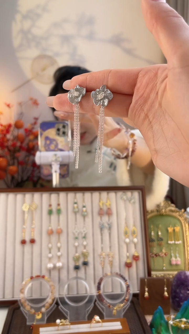 铜合金925银锆石1-5 蓝色花花流苏耳钉