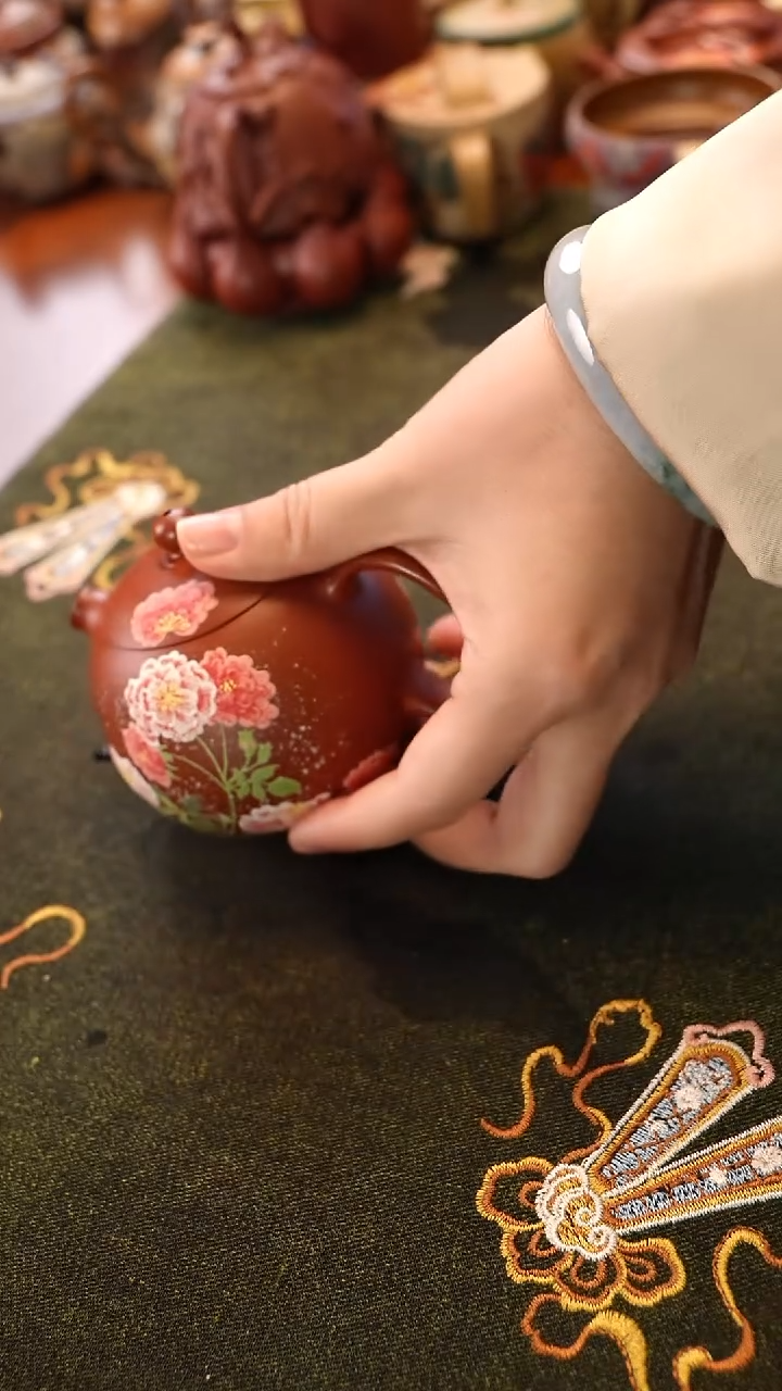 茶壶紫砂牡丹西施