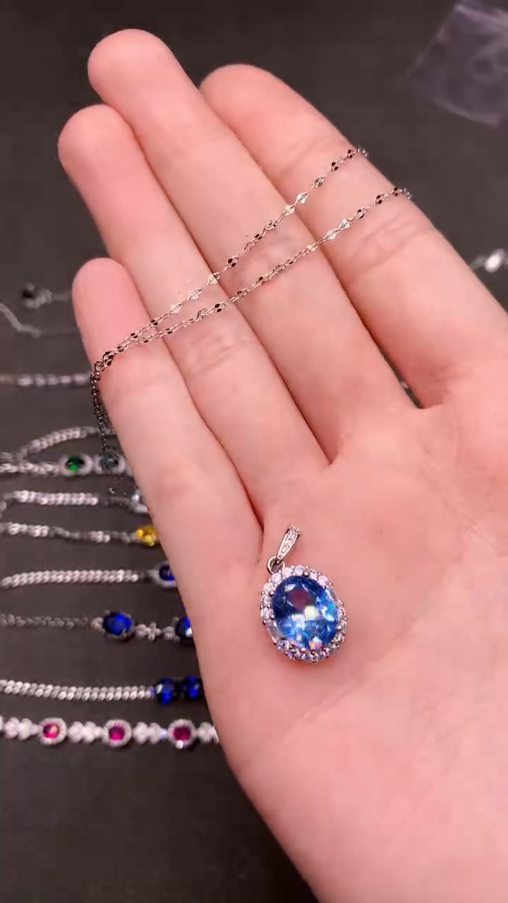 【闪购商品】海蓝宝石颈饰银S925镶嵌.......