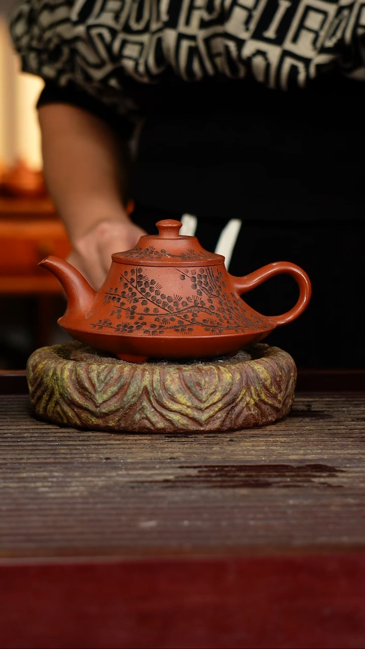 宜兴原矿紫砂壶茶壶宜兴原矿紫砂壶茶壶250C