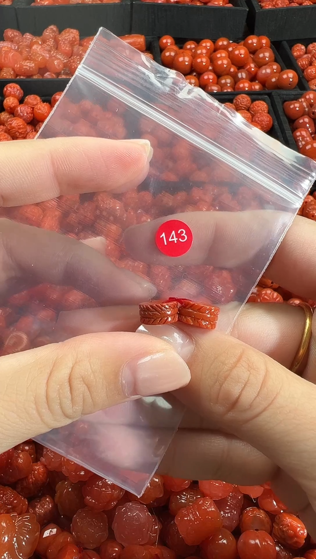 颈饰未镶嵌南红玛瑙1