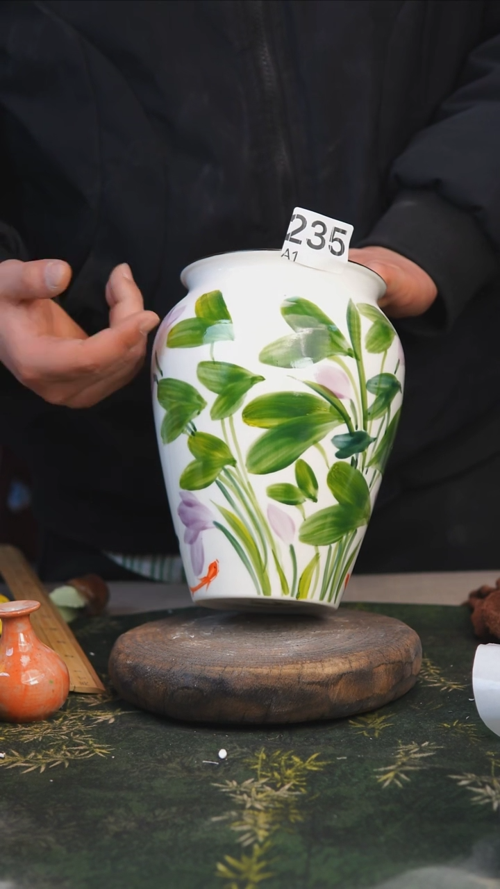 【闪购商品】235景德镇釉下彩手绘花瓶