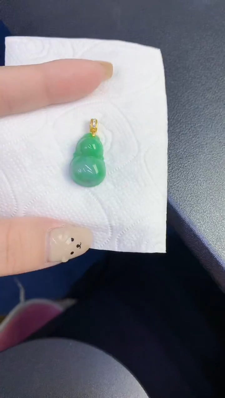 颈饰未镶嵌翡翠缅甸天然翡翠A货