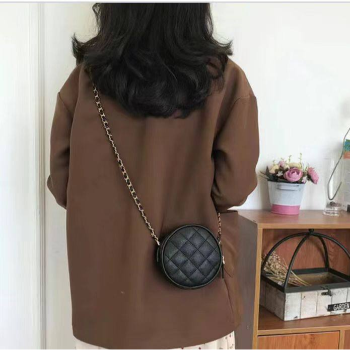 亦谷西装搭配品包包G4AAU014