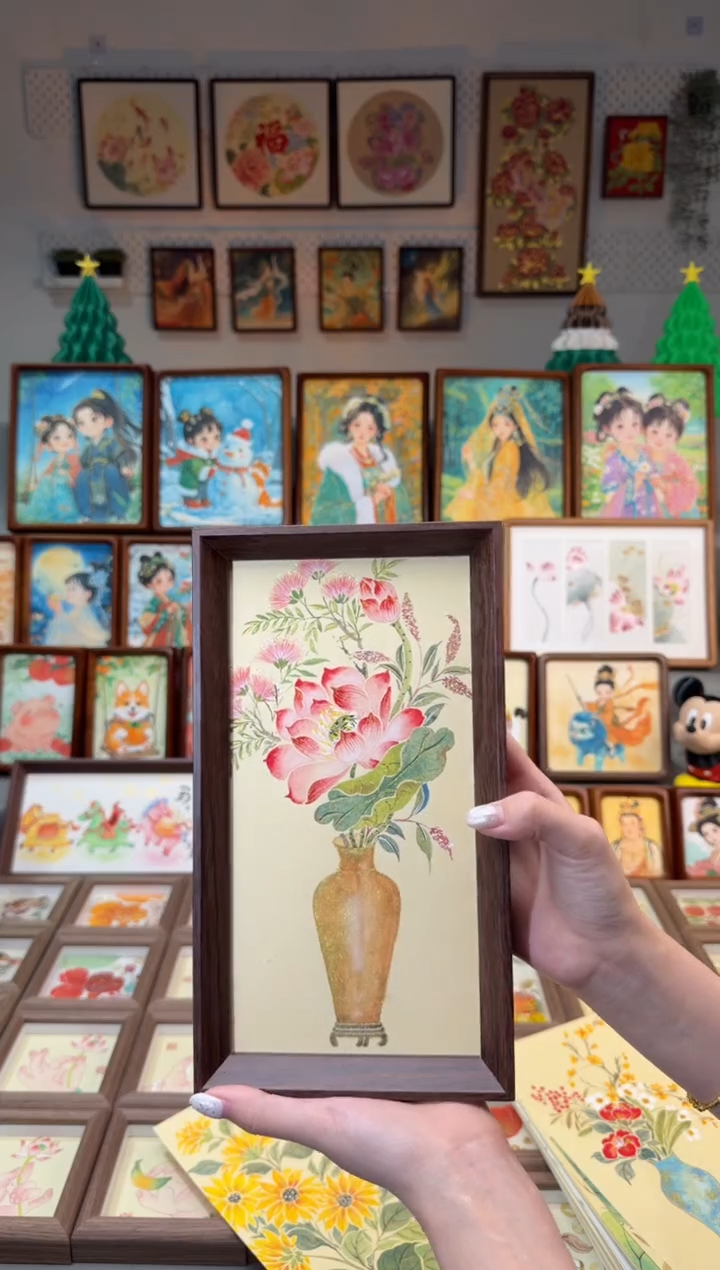 国画花瓶荷花 手绘国画27