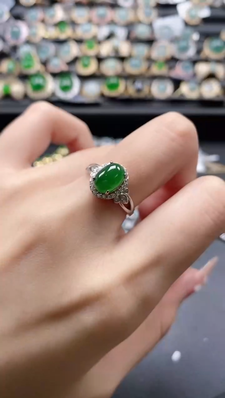 【闪购商品】翡翠戒指银S925镶嵌51511