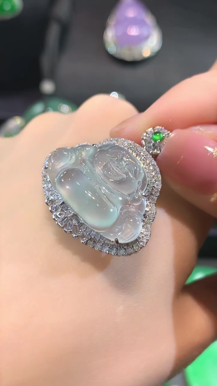 【闪购商品】翡翠吊坠(不含链)18K金镶嵌吊坠