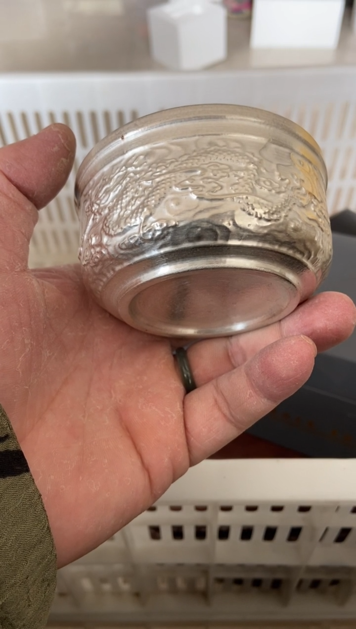 杯子瓷无运费险有瑕疵的摄影的产品有使用过的痕迹有点脏介意勿拍