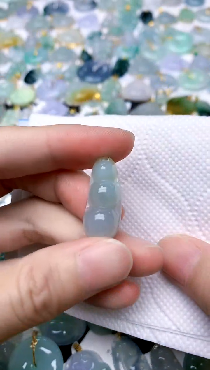 颈饰未镶嵌翡翠天然A货翡翠