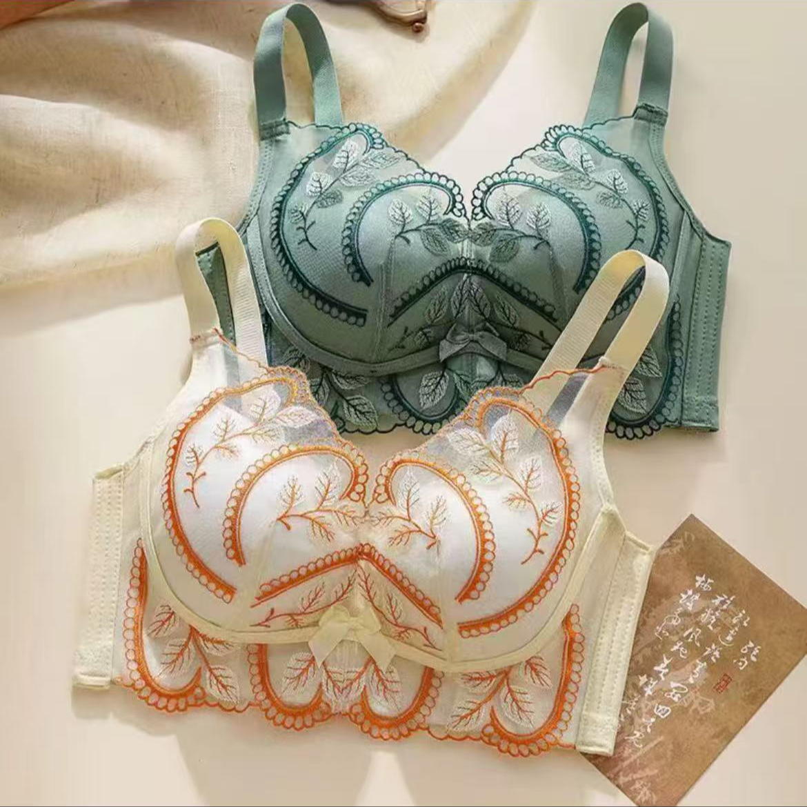 卡慕舒9922调整型内衣无钢圈养护温变杯聚拢上托舒适文胸性感蕾丝