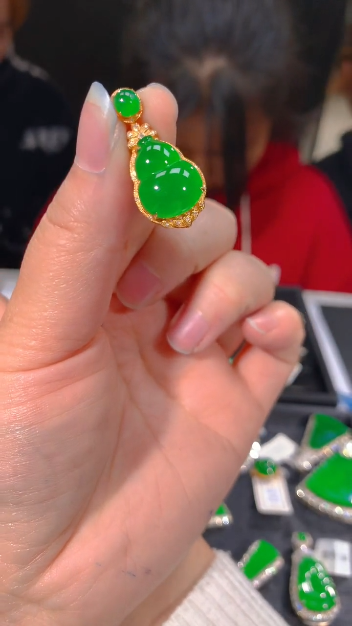 【闪购商品】定制翡翠18K金镶嵌82多样性发货（发其一）